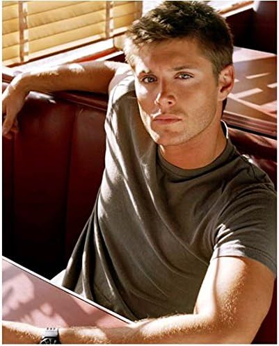 Dean Winchester Sitting in Booth at Cafe - 8x10 Photograph/Photo - HQ - Jensen Ackles