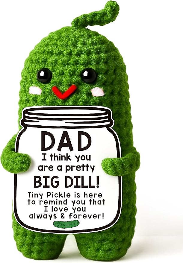 MAMAGIFTREE Fathers Day Dad Birthday Gifts from Daughter or Son,Handmade Crochet Pickle -I Love Best Daddy Ever Gift Thank You Daddy Funny Emotional Care Desk Decor
